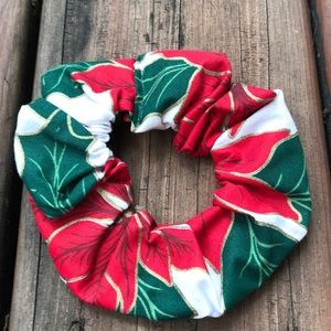 Pointsettia Themed Scrunchie